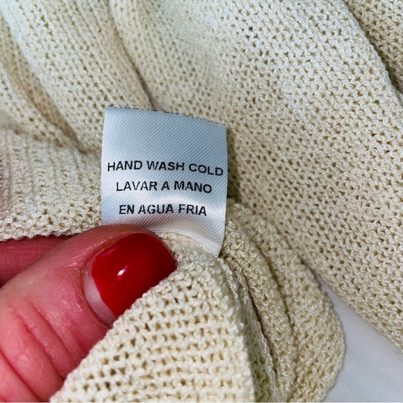 Ellison cream colored mustard/Tan knit! Size large - Picture 3 of 9